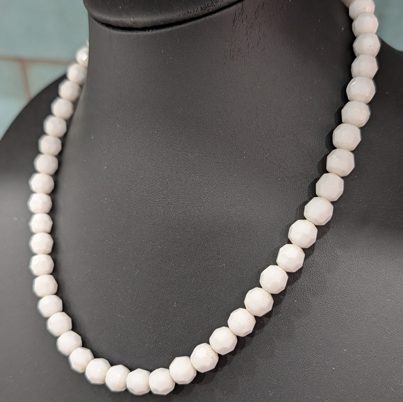 Vintage Milk Glass Necklace With Ornate Brass Clasp - Picture 2 of 8